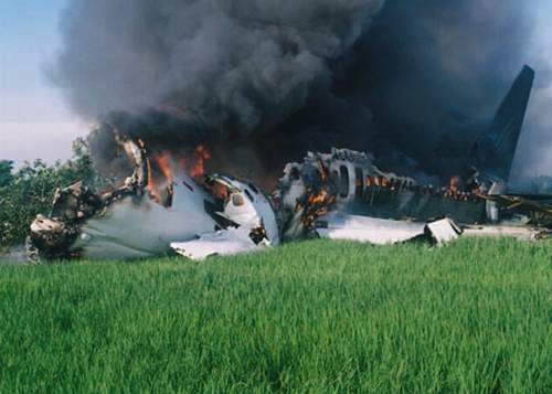 3-Garuda-Indonesia-Flight-152-1997